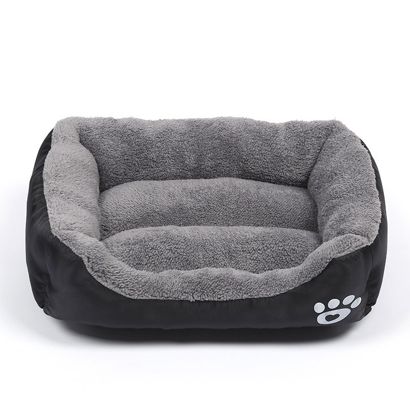 New, soft, and cozy fleece pet bed. Waterproof bottom. Suitable for small, medium & large pets. Keeps pets warm. - Smart Savvy