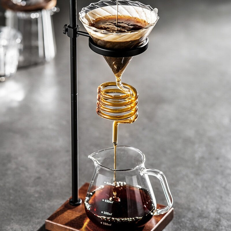 Spiral Cooling Pour-Over Coffee Filter Holder, Ins-Style Americano Dripper Stand with Spiral Chilling Design eprolo