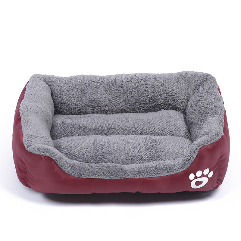 New, soft, and cozy fleece pet bed. Waterproof bottom. Suitable for small, medium & large pets. Keeps pets warm. - Smart Savvy