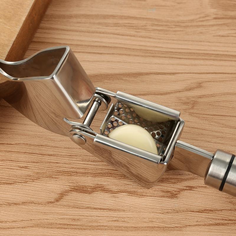Durable Stainless Steel Garlic Press Crusher Squeezer Masher Home Kitchen Mincer Tool Silver eprolo