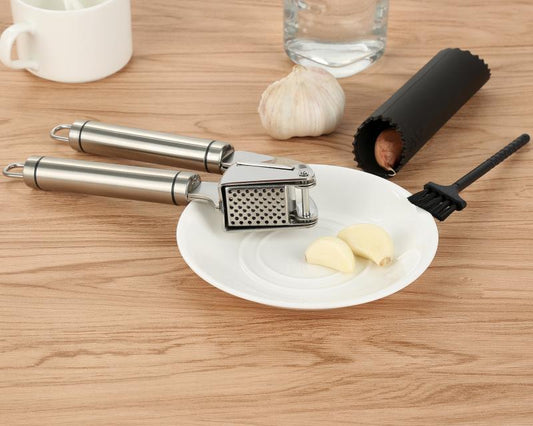 Durable Stainless Steel Garlic Press Crusher Squeezer Masher Home Kitchen Mincer Tool Silver eprolo