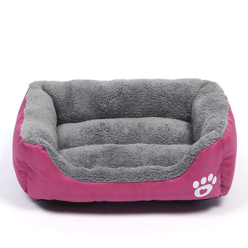 New, soft, and cozy fleece pet bed. Waterproof bottom. Suitable for small, medium & large pets. Keeps pets warm. - Smart Savvy