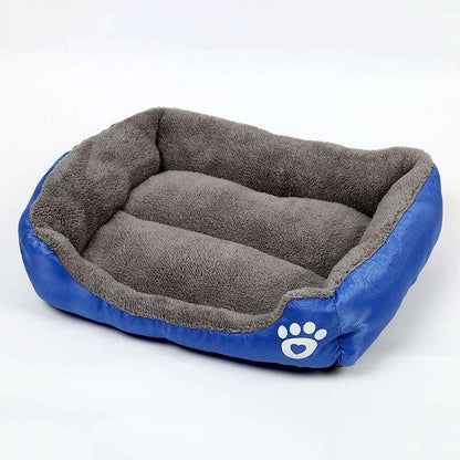 New, soft, and cozy fleece pet bed. Waterproof bottom. Suitable for small, medium & large pets. Keeps pets warm. - Smart Savvy